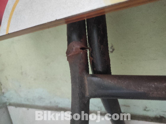 পোল্ডিং টেবিল/Polding tabel